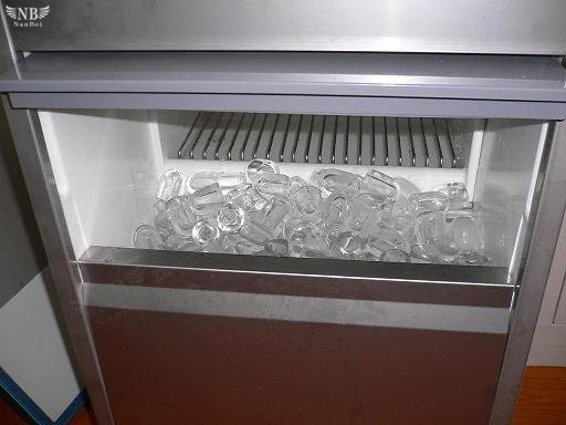 ice cube machine